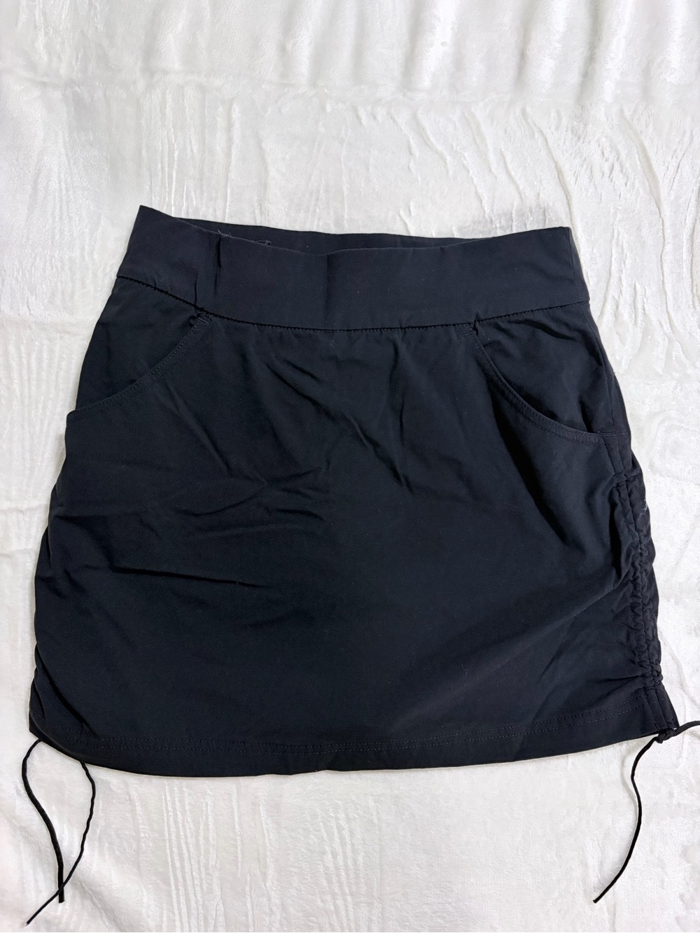 Columbia Sportswear Skort Size S Built Shorts Skirts Outdoors